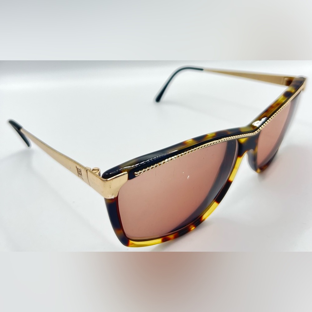 Laura V615 Tortoise Oval Sunglasses Frames Only
